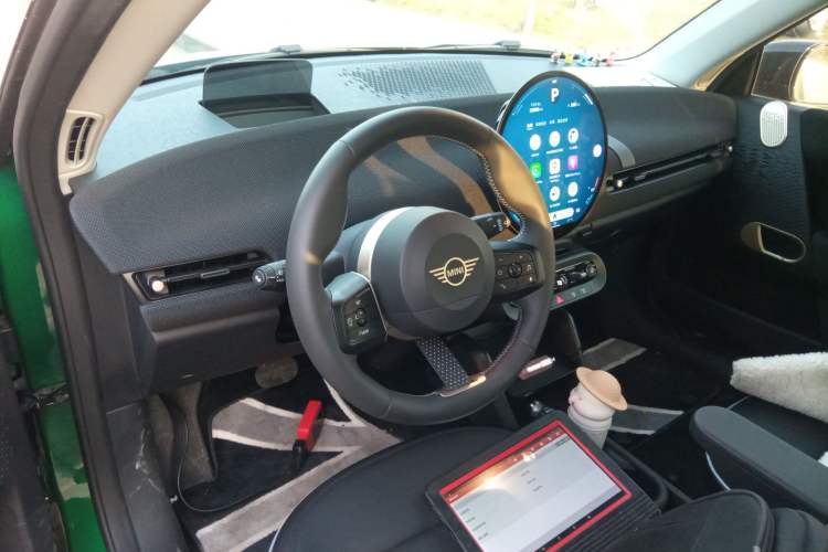 Used MINI Electric MINI COOPER 2024 452km COOPER SE Artist
