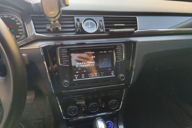 Used Volkswagen Passat 2017 330TSI DSG Prestige Edition
