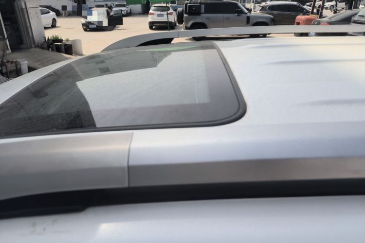 Used SWM X7 2018 1.8L Manual Comfort Version 7 Seats
