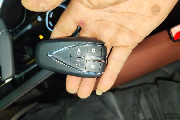 Used Changan Eado 2024 PLUS Blue Whale NE 1.4T GDI DCT High-Energy Edition