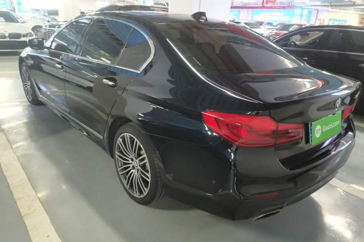 Used BMW 5 Series 2019 530Li Leading Model M Sport Package
