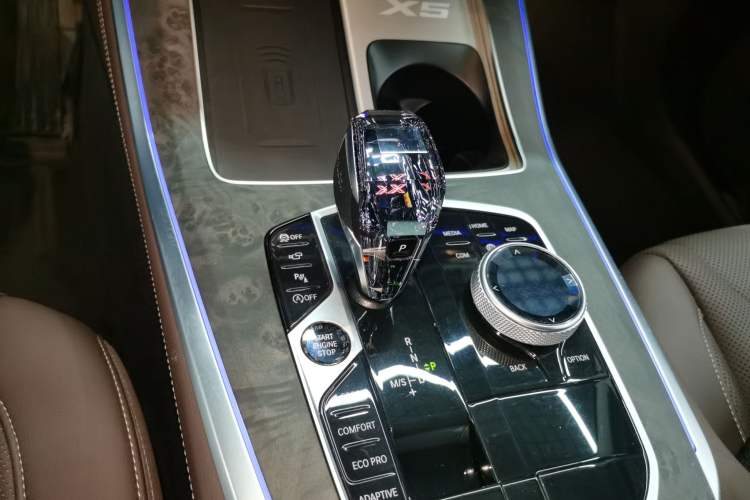 Used BMW X5 2022 Restyled xDrive 30Li Luxury Version M Sport Package