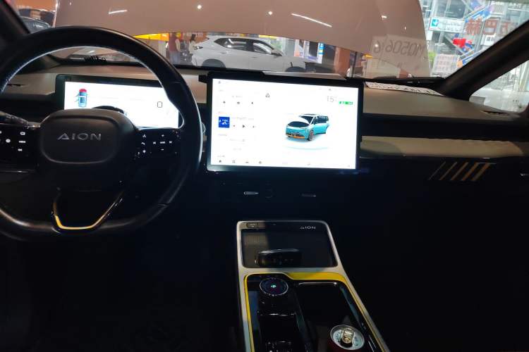 Used AION Y 2022 70 Tech Edition Lithium Iron Phosphate Audio And AC Panel