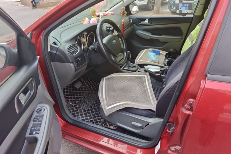 Used Ford Focus 2013 Hatchback Classic 1.8L Automatic Base Model Driver Seat