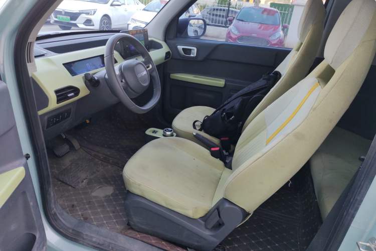 Used Geely Galaxy Panda 2023 Panda Mini 200km Endurance Bear
