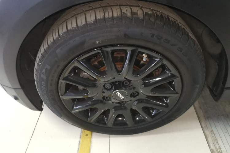 Used MINI MINI 2019 1.5T COOPER Classic Edition Five-Door Version