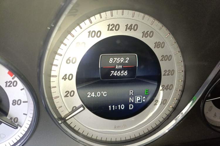 Used Mercedes-Benz GLK-Class 2013 Facelift GLK 300 4MATIC Fashion Edition