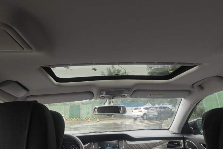 Used Hongqi H7 2021 1.8T Executive Edition
