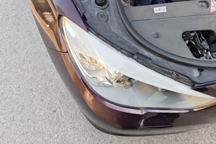 Used BMW 5 Series GT 2014 535i Leading Model Right Front Headlight