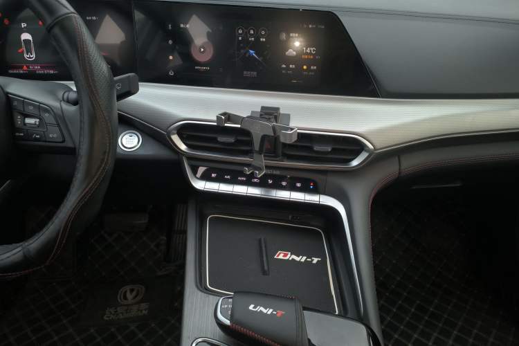 Used CHANGAN UNI-T 2021 1.5T Excellence Model
