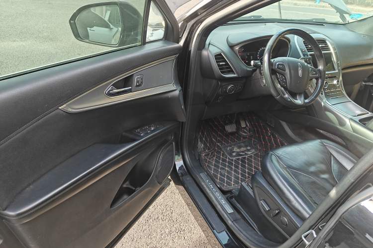 Used Lincoln MKX 2017 2.0T Two-Wheel Drive Deluxe Edition Driver Seat