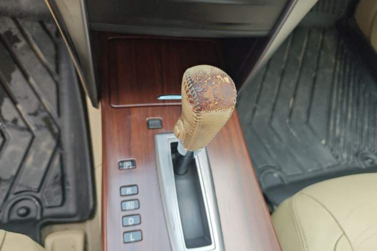 Used Nissan Teana 2008 2.0L XL Comfort Edition Gear Lever