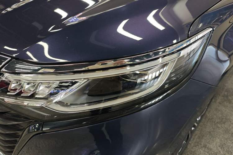 Used Roewe iMAX8 2021 400TGI Supreme Series Ultimate Edition