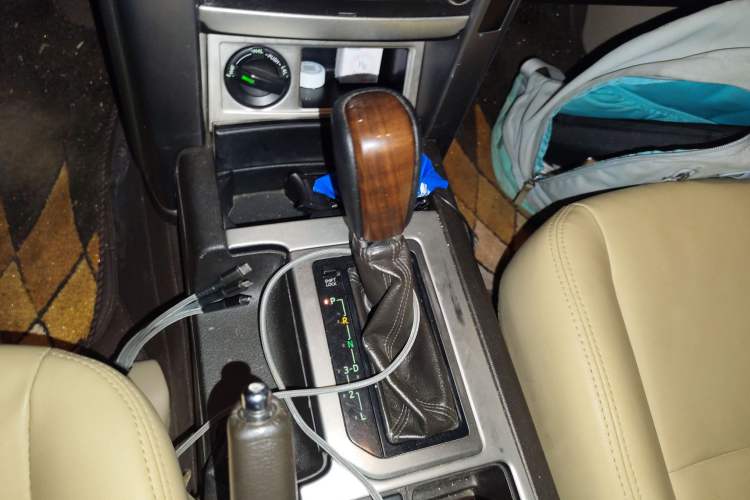 Used Toyota Prado 2013 2.7L Automatic Low-Power Version Middle East Edition