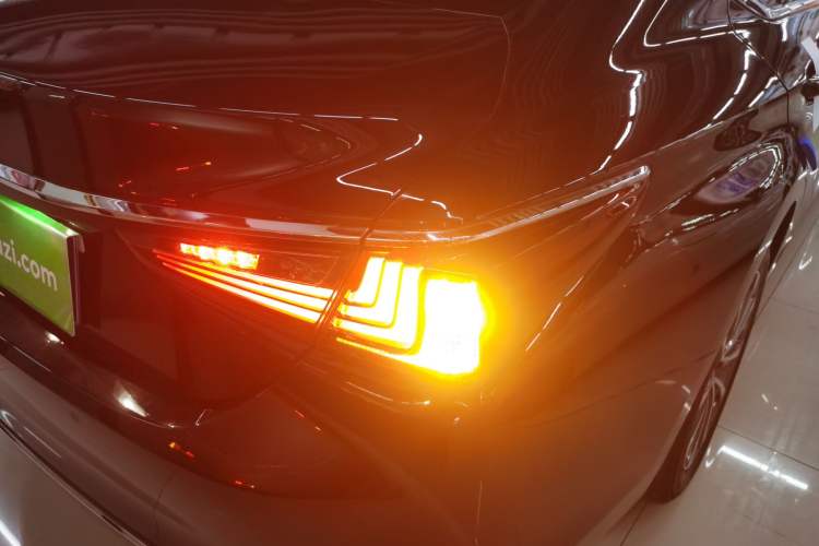 Used Lexus ES 2022 200 Excellence Edition