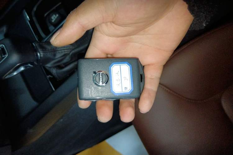 Used Volvo XC60 2020 T5 4x4 Zhiyi Luxury Edition Vehicle Key