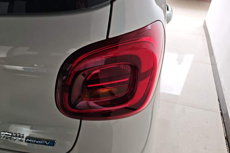 Used Wuling Hongguang MINIEV 2025 Four-Door Version Advanced Edition