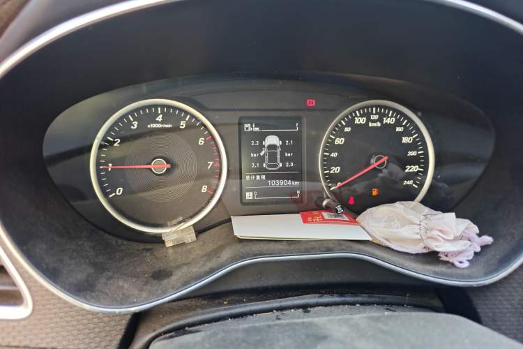 Used Baojun 730 2019 1.5L Manual Fashion Model 7-seater National V
