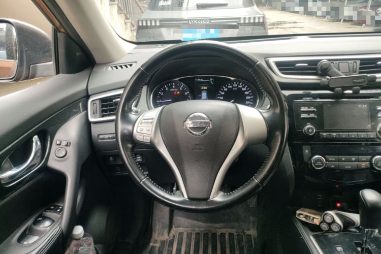 Used Nissan X-Trail 2014 2.5L CVT Luxury Edition 4WD
