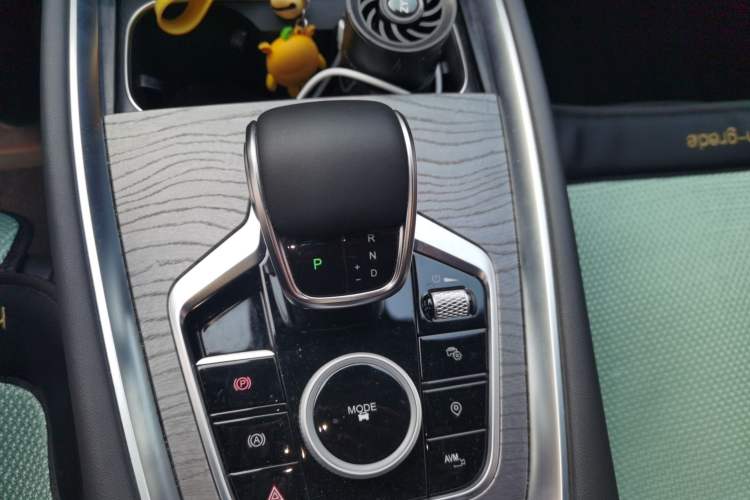 Used Chery Tiggo 8 PRO 2024 Champion Edition 290T Two-Wheel Drive Shining Version 7 Seats
