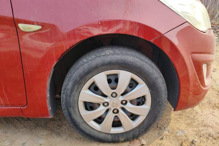 Used Hyundai Verna (older generation) 2010 Sedan 1.4L Manual Comfort GS
