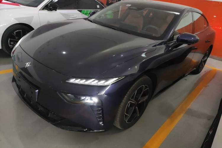 Used Dongfeng eπ eπ007 2024 Range-Extended 200 Air Edition