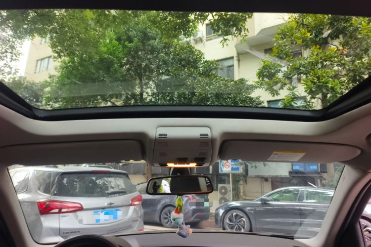 Used BMW X1 2010 sDrive18i Luxury Model
