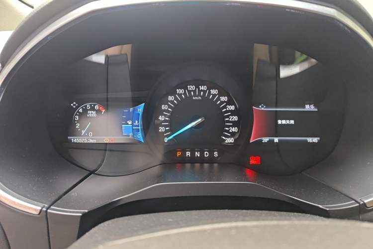 Used Ford Edge 2015 2.0T GTDi Two-Wheel-Drive High-Line Version