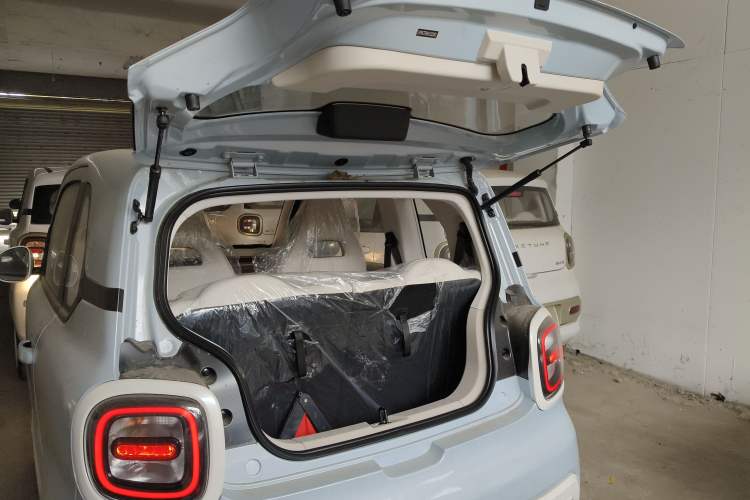 Used Bestune Pony 2026 Model 222km Cute Horse Plus