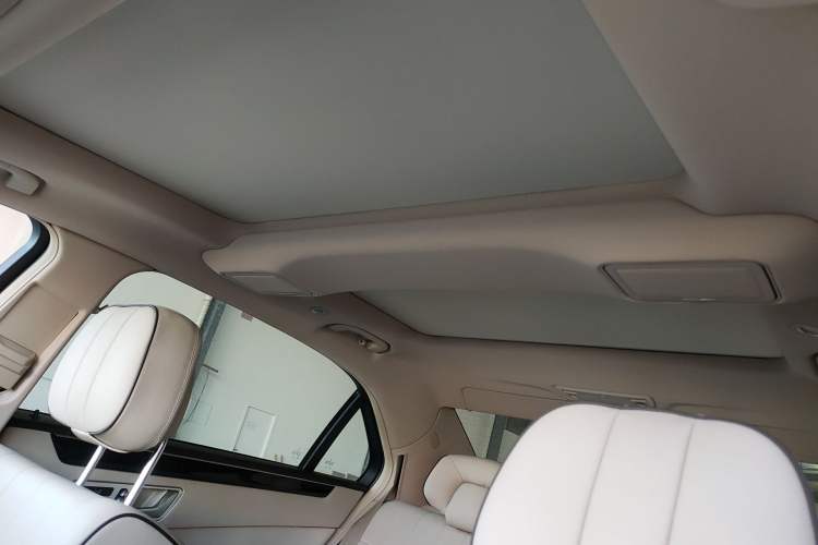 Used Mercedes-Benz E-Class 2015 Restyled E 260 L Sport Edition