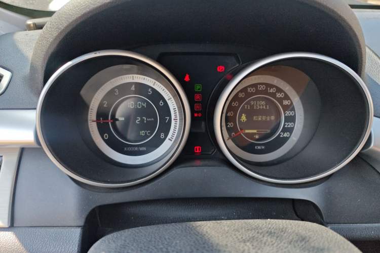 Used Bestune X80 2013 2.0L automatic comfort version
