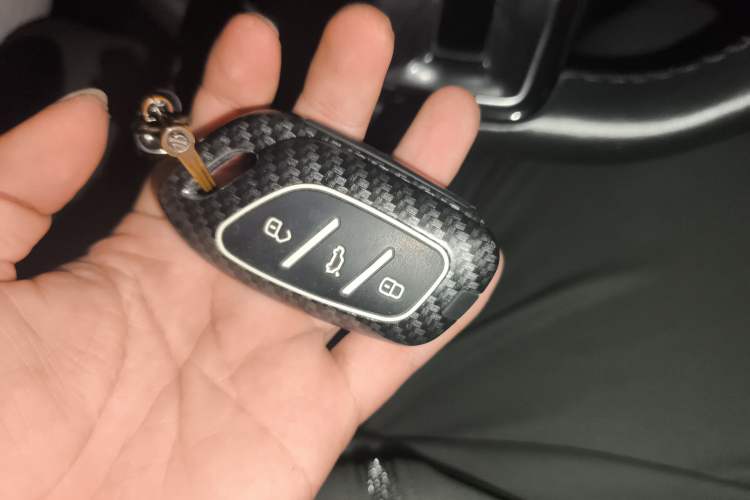 Used MG Pilot 2021 400TGI Automatic Two-Wheel Drive Trophy Flagship Edition
