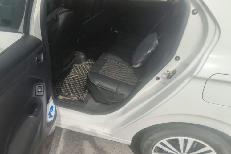 Used Peugeot 301 2016 1.6L Automatic Comfort Edition
