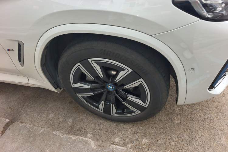 Used BMW iX3 2022 Leading Model
