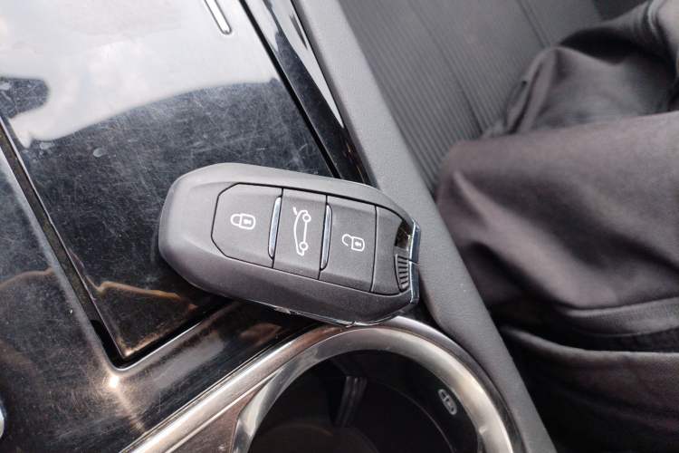 Used Peugeot 508 2019 508L 360THP PureTech Pioneer Edition China VI Standard Vehicle Key