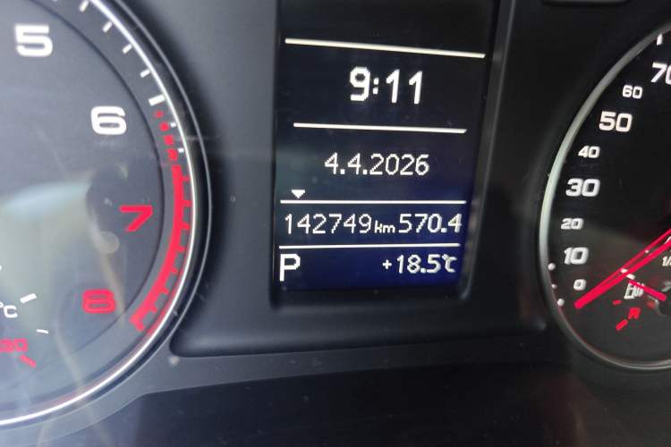 Used Audi Q3 2015 30 TFSI Comfort Model