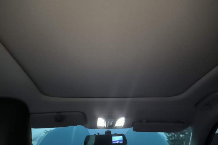 Used Dongfeng Aeolus Mage 2024 Honor Edition 1.5T Fashion Model
