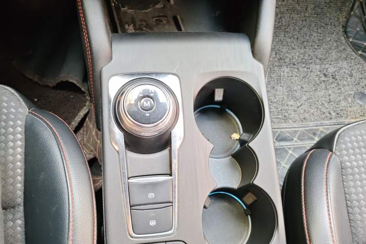 Used Ford Focus 2021 Sedan EcoBoost 180 Automatic ST Line Gear Lever