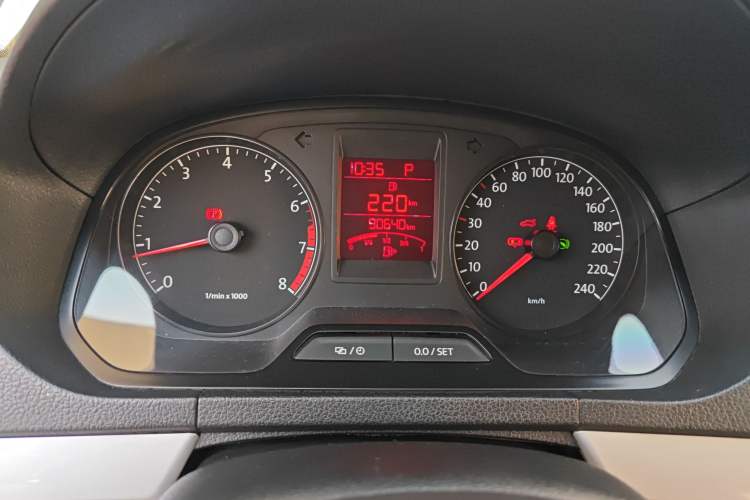 Used Volkswagen Jetta 2013 1.6L Automatic Comfort Model Odometer Close Up