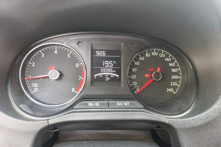 Used Volkswagen Polo 2016 1.4L Manual Fashion Model
