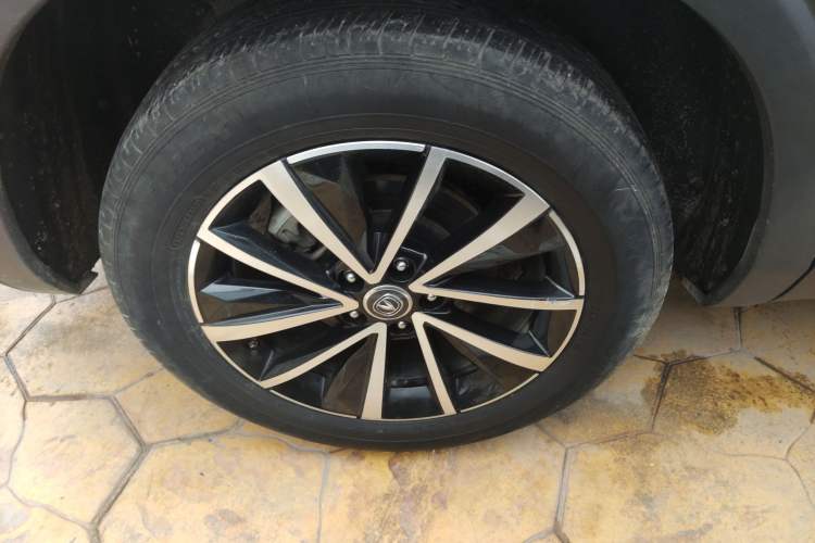 Used Changan CS85 COUPE 2019 1.5T DCT Version China VI Standard