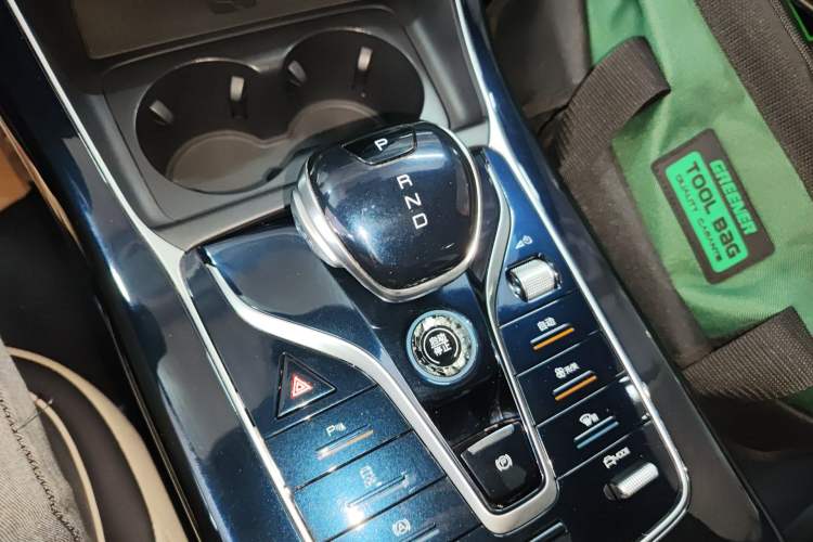 Used BYD Qin PLUS 2021 EV 500KM Luxury Model Gear Lever