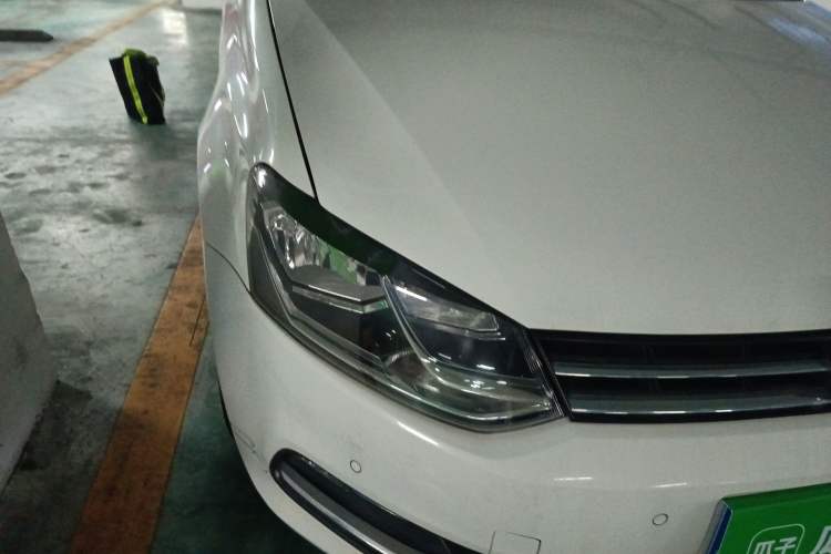 Used Volkswagen Polo 2014 1.4L Automatic Luxury Edition
