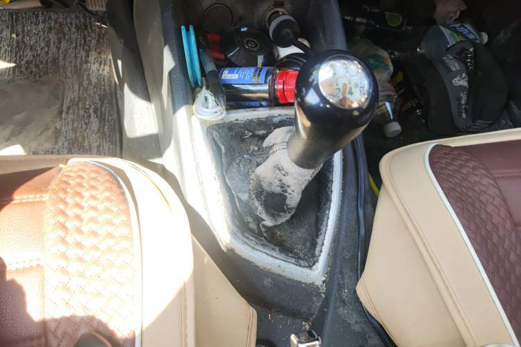 Used CHANGAN KAICHENG Ounuo S 2017 1.5L Ouno S Base Model EA15-AB Gear Lever