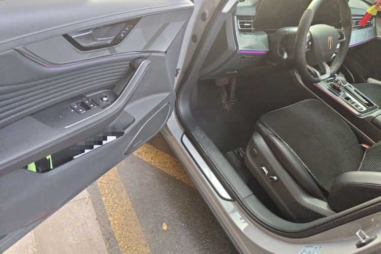 Used Hongqi HS5 2023 2.0T Four-Wheel Drive Flagship Pro Edition