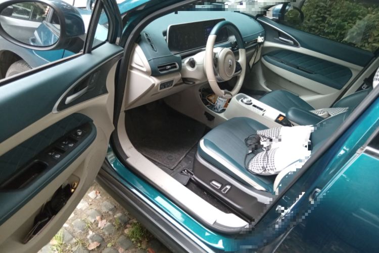 Used ORA Good Cat 2022 400km Standard Range Luxury Version Ternary Lithium Driver Seat