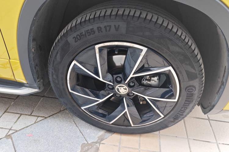 Used Skoda Kamiq 2020 GT 1.5L Automatic Flagship Model China VI Standard Right Front Wheel Hub