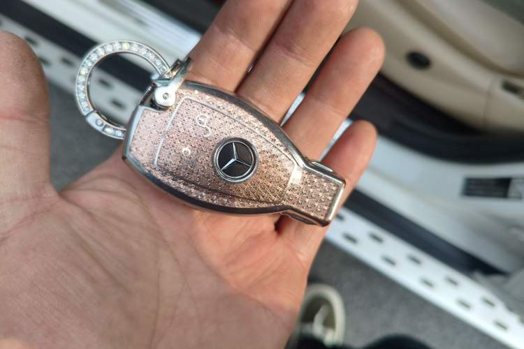 Used Mercedes-Benz GLK-Class 2013 Facelift GLK 300 4MATIC Fashion Edition