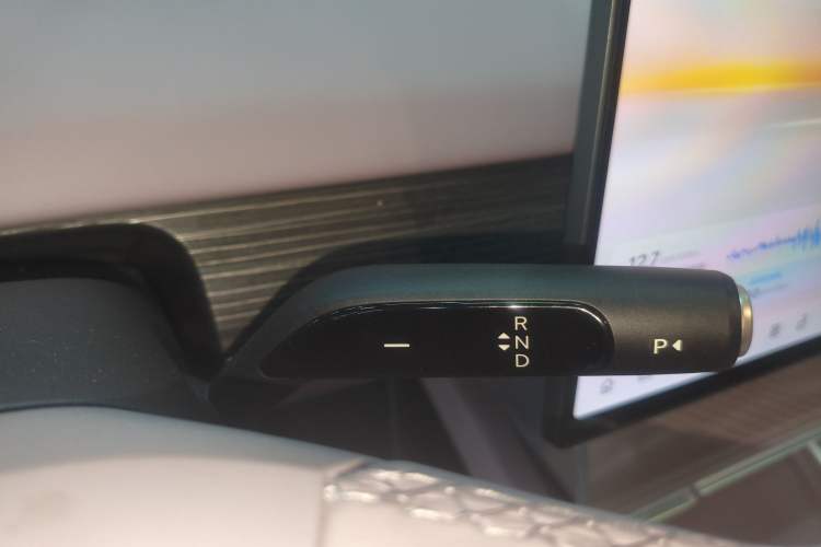 Used ONVO L60 2024 60 kWh Rear-Drive Version
