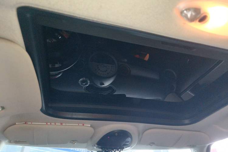 Used MINI 2011 1.6L COOPER Fun Headliner